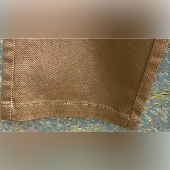 EUC Volcom True to This Straight Khaki Pants - Size: 9 Juniors - Picture 3 of 6